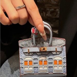 NWOT AirPod case purse